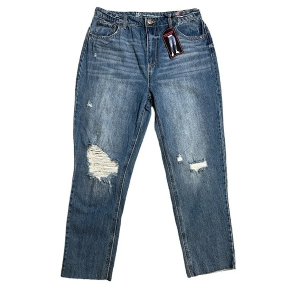 No Boundaries Super High-Rise Jeans Women Size 13 Slim Straight Distressed NEW